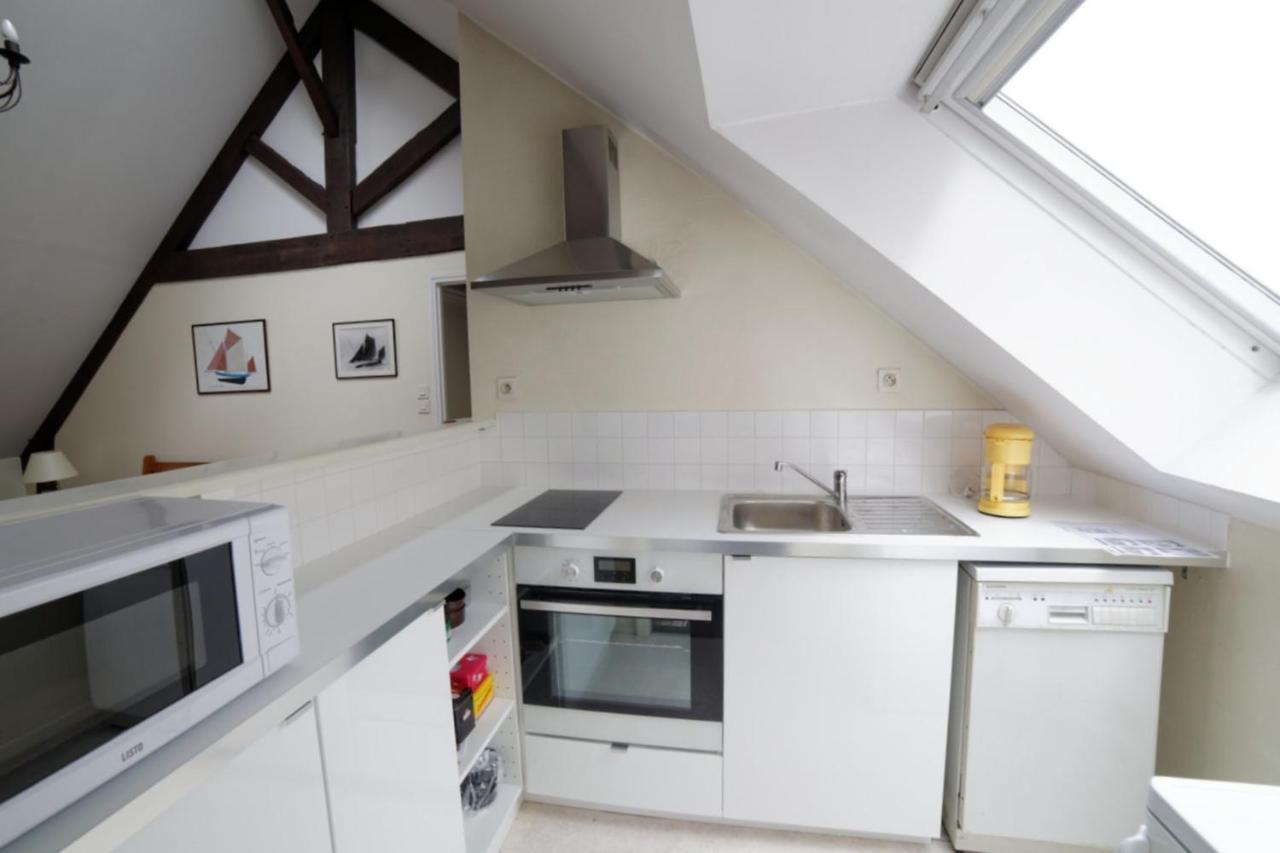 With Mezzanine In The Heart Of